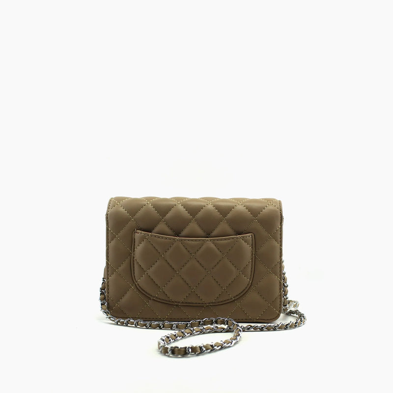 Chanel WOC Beige Foncé Cuir lisse matelassé