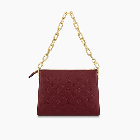 Toiletry Pouch On Chain: Bordeaux & doré -