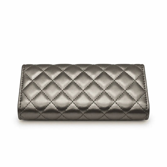 Chanel Pochette matelassée: Argentée