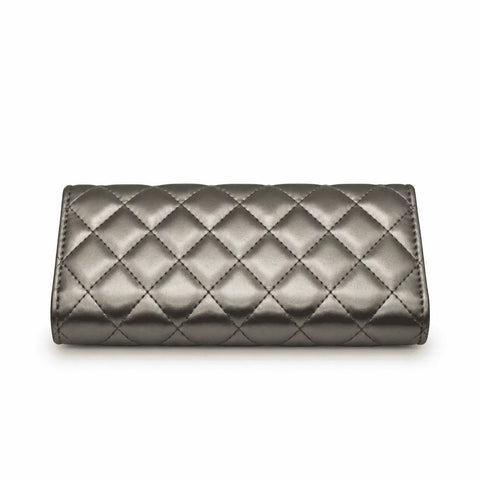 Chanel Pochette matelassée: Argentée
