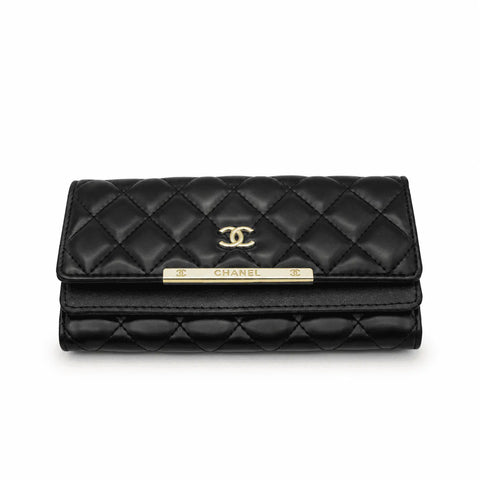 Chanel Pochette matelassée: Noir