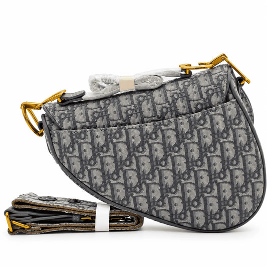 Dior Saddle : Grise et Beige