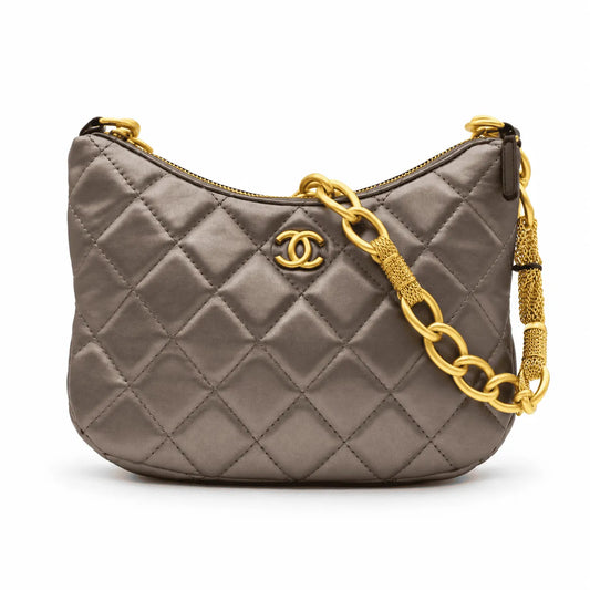 Chanel Mini Hobo: Gris Taupe